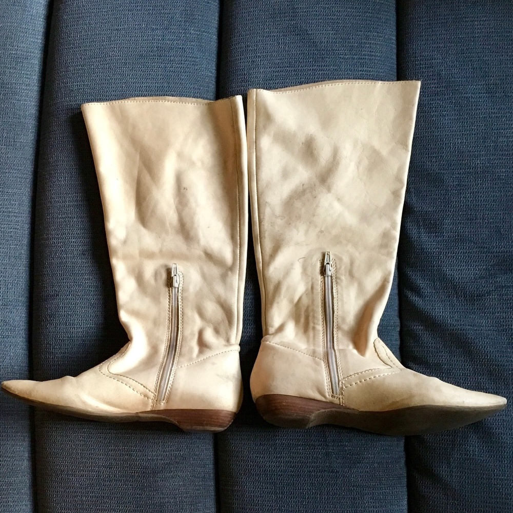 HOT Cream Buttery Leather Boots